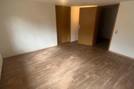 Wohnung Mellrichstadt - 3 Zimmer, 110 m&sup2;, 770&euro; | Angebot:26664504