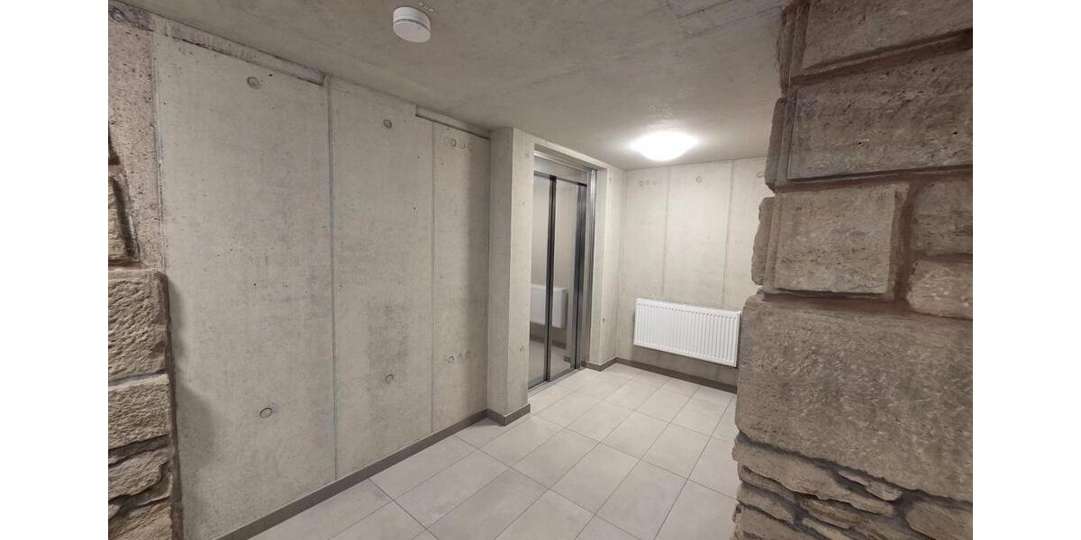 Erdgeschoßwohnung Meiningen - 2 Zimmer, 95 m&sup2;, 1.100&euro; | Angebot:23847691