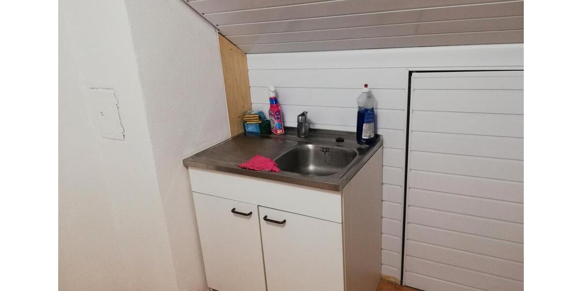 Dachgeschoßwohnung Freyung - 1 Zimmer, 28 m&sup2;, 300&euro; | Angebot:26491418