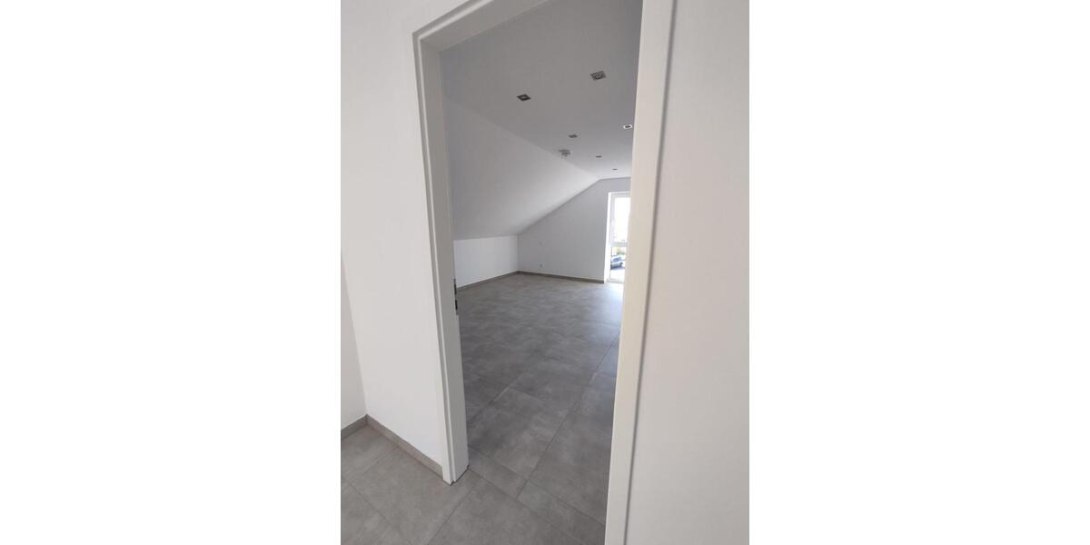 Etagenwohnung Obernburg am Main - 4 Zimmer, 113 m&sup2;, 1.590&euro; | Angebot:24430585