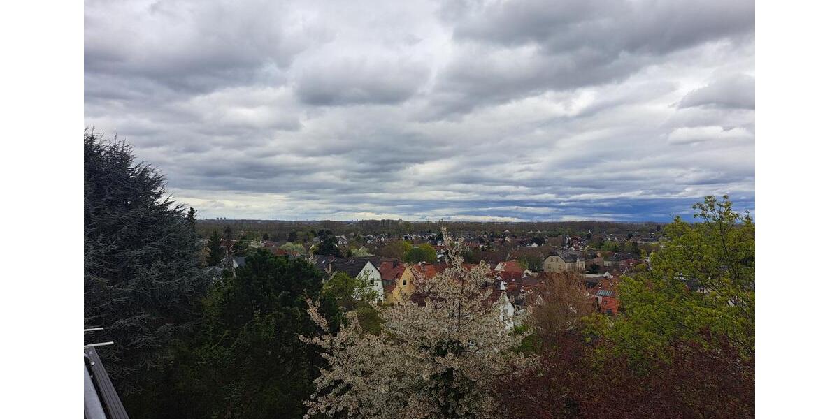 Dachgeschoßwohnung Mainz Laubenheim - 3 Zimmer, 100 m&sup2;, 1.300&euro; | Angebot:25619947