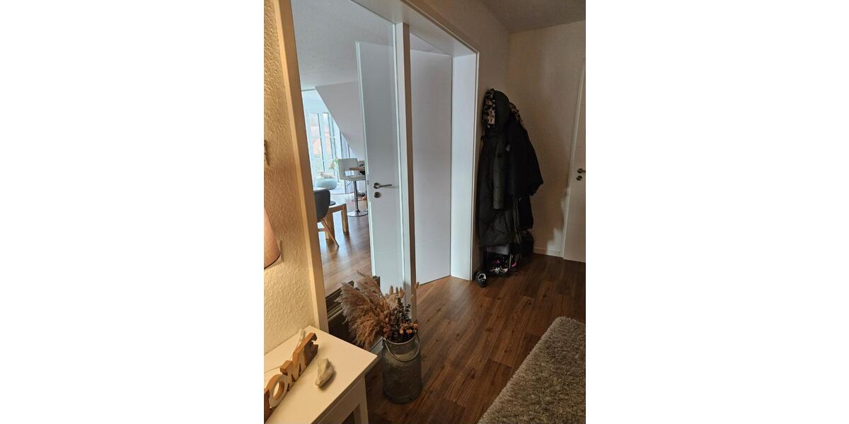 Dachgeschoßwohnung Emsbüren - 3 Zimmer, 81 m&sup2;, 811&euro; | Angebot:24427742