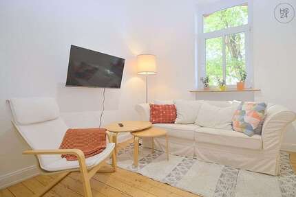 Wohnung Wiesbaden Biebrich - 2 Zimmer, 40 m&sup2;, 1.360&euro; | Angebot:22774119