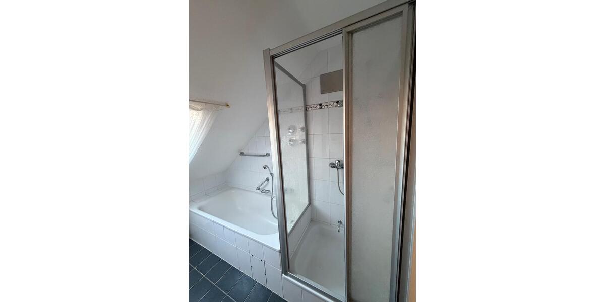 Attraktive 3-Zimmer-Wohnung mit ca. 85 m² in Eisenberg (Pfalz) 3 zimmer