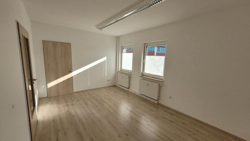 Erdgeschoßwohnung Bad Windsheim - 2 Zimmer, 64 m&sup2;, 600&euro; | Angebot:26632551