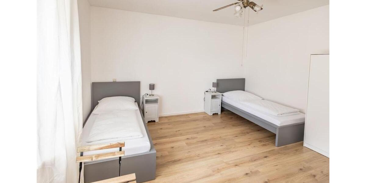 Wohnen auf Zeit Altötting - 7 Zimmer, 20 m&sup2;, 550&euro; | Angebot:12378453
