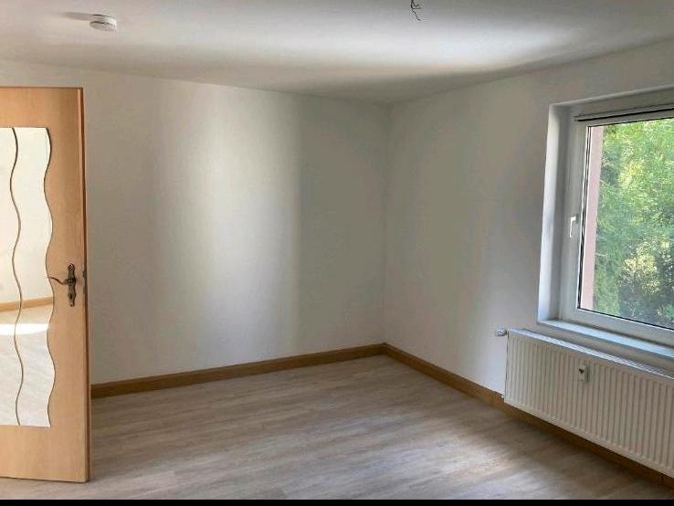Erdgeschoßwohnung Zeitz - 6 Zimmer, 63 m&sup2;, 373&euro; | Angebot:24562258