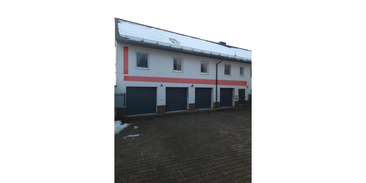 Etagenwohnung Neunburg vorm Wald - 3 Zimmer, 94 m&sup2;, 800&euro; | Angebot:25900578