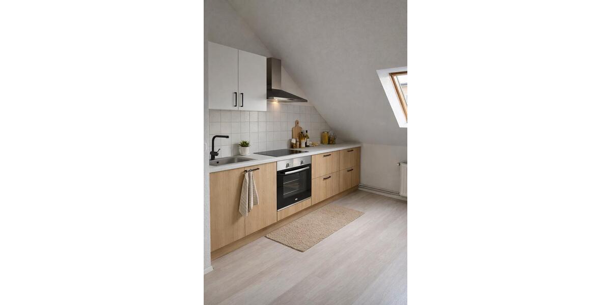 Dachgeschoßwohnung Oschersleben (Bode) - 2 Zimmer, 53 m&sup2;, 325&euro; | Angebot:25753665