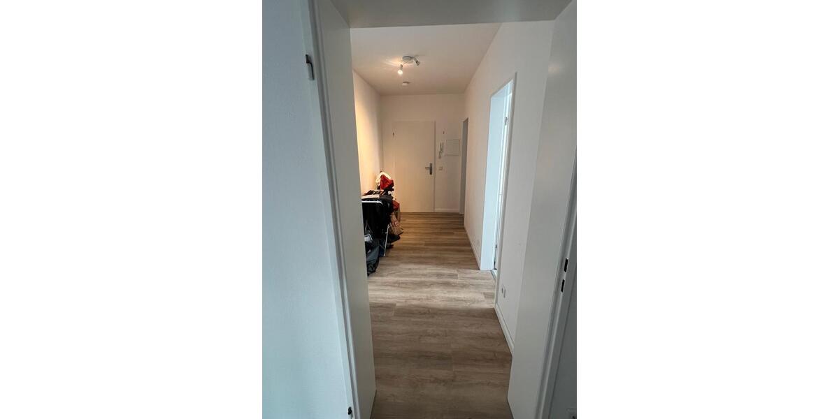 Helles, möbliertes Zimmer zur Zwischenmiete (Feb–März 1 zimmer