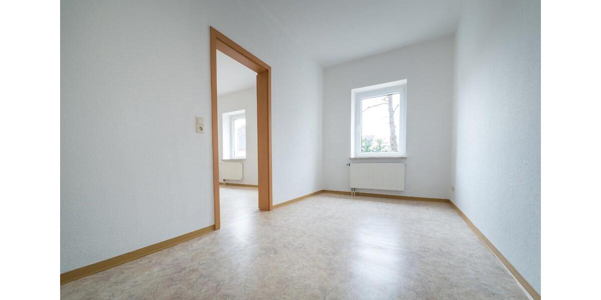Etagenwohnung Staßfurt - 2 Zimmer, 48 m&sup2;, 250&euro; | Angebot:26224410