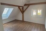 Dachgeschoßwohnung Emerkingen - 3 Zimmer, 95 m&sup2;, 950&euro; | Angebot:26697086