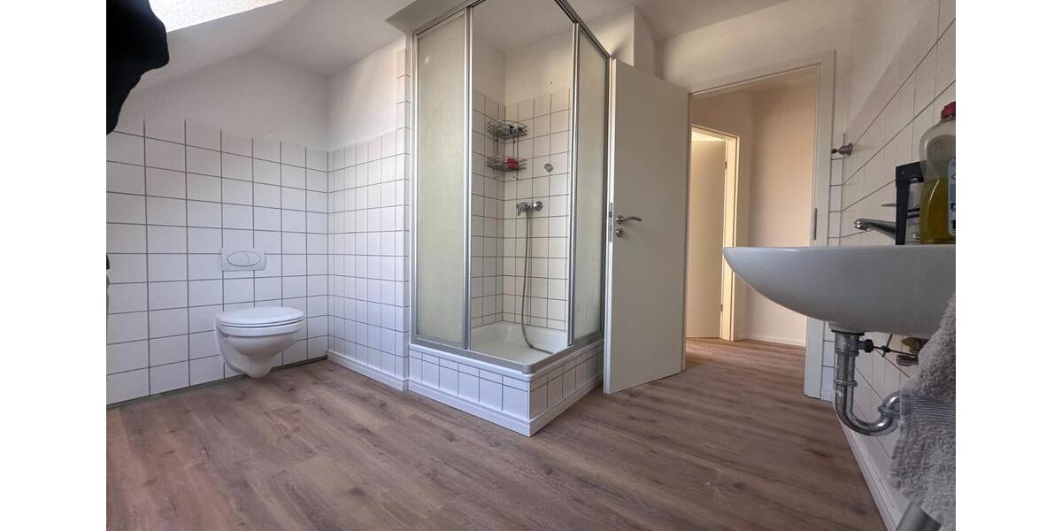 Etagenwohnung Waldbrunn - 3 Zimmer, 80 m&sup2;, 700&euro; | Angebot:25893572