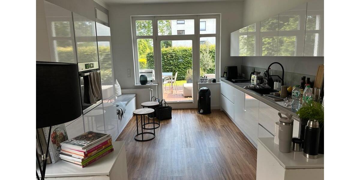 Erdgeschoßwohnung Bad Oeynhausen - 2 Zimmer, 110 m&sup2;, 1.200&euro; | Angebot:25216032