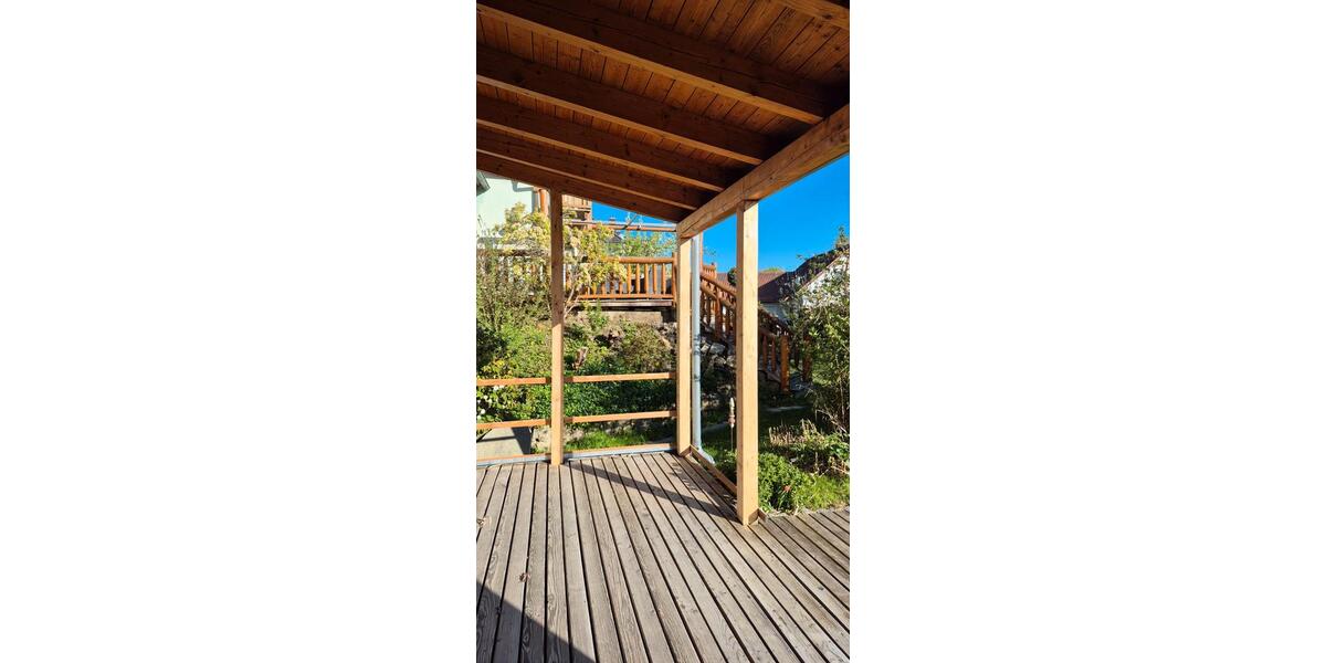 Einfamilienhaus Vohenstrauß - 7 Zimmer, 220 m&sup2;, 1.800&euro; | Angebot:26408409