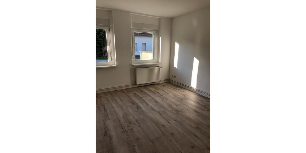 Erdgeschoßwohnung Milower Land - 4 Zimmer, 77 m&sup2;, 506&euro; | Angebot:26703698