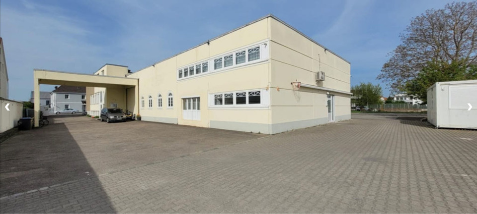 Etagenwohnung Neu-Ulm Ludwigsfeld - 10 Zimmer, 300 m&sup2;, 300&euro; | Angebot:25253016