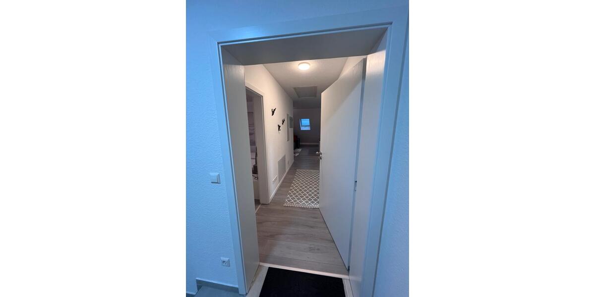 Dachgeschoßwohnung Gäufelden - 2 Zimmer, 54 m&sup2;, 1.100&euro; | Angebot:25142453