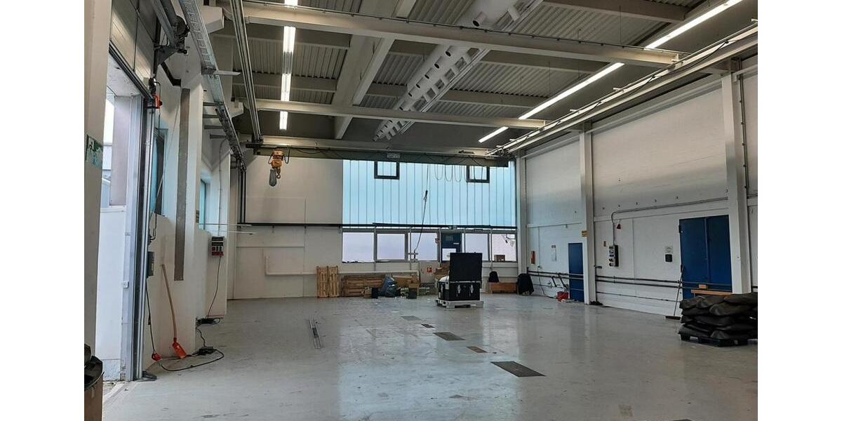 Gewerbeobjekt München Aubing-Lochhausen-Langwied - 17&euro; | Angebot:25905512