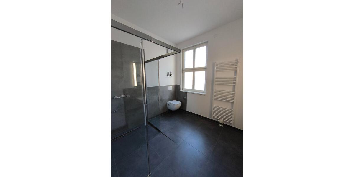 Erdgeschoßwohnung Burg - 2 Zimmer, 97 m&sup2;, 875&euro; | Angebot:20971040