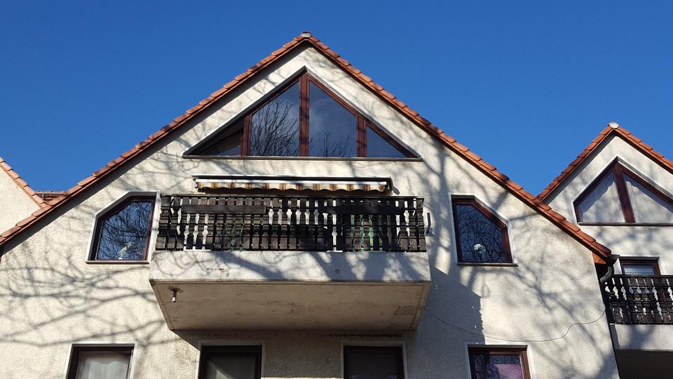 Dachgeschoßwohnung Schönebeck (Elbe) - 1 Zimmer, 28 m&sup2;, 180&euro; | Angebot:25023251