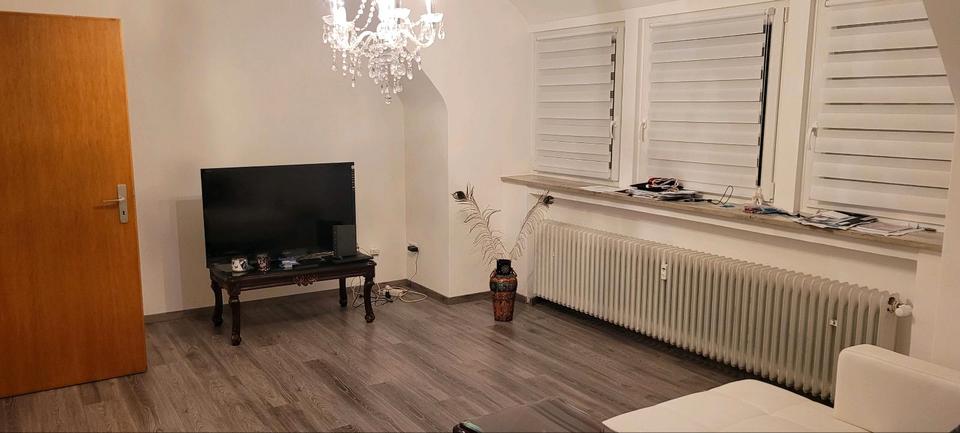 Etagenwohnung Holzheim - 2 Zimmer, 62 m&sup2;, 1.080&euro; | Angebot:26497353