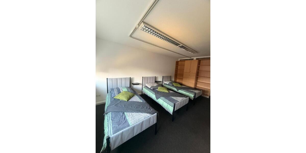 Wohnen auf Zeit Leverkusen Bürrig - 3 Zimmer, 90 m&sup2;, 19&euro; | Angebot:24842392