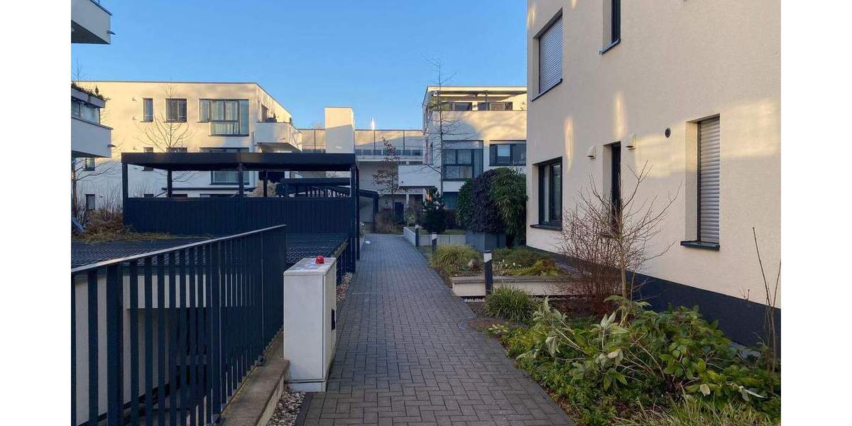 Etagenwohnung Leipzig Leutzsch - 2 Zimmer, 80 m&sup2;, 1.120&euro; | Angebot:24670100