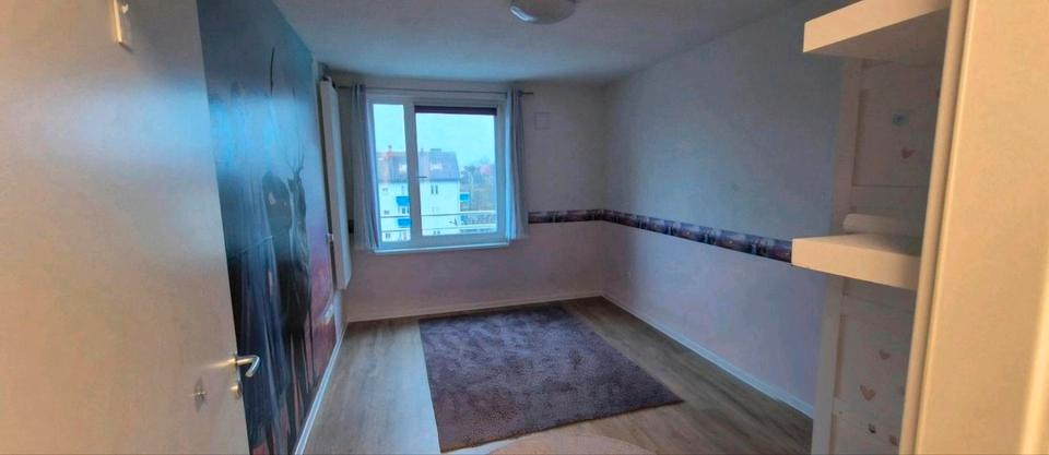Dachgeschoßwohnung Berlin Tempelhof-Schöneberg - 3 Zimmer, 74 m&sup2;, 1.619&euro; | Angebot:26350610