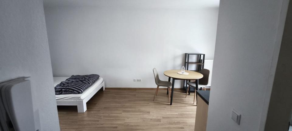 Etagenwohnung Falkensee - 1 Zimmer, 28 m&sup2;, 500&euro; | Angebot:24816056