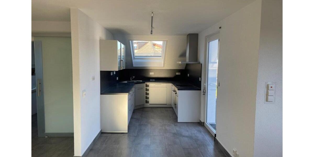 Exkl. offene 2-Zi-Wgh Nutzﬂäche 95,40 m2 Loft-Charakter Balkon 2 zimmer