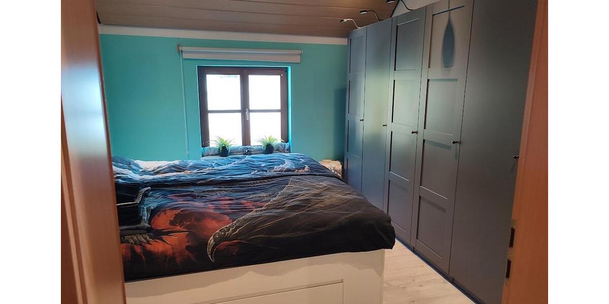 Etagenwohnung Hundsangen - 4 Zimmer, 140 m&sup2;, 1.200&euro; | Angebot:26230359