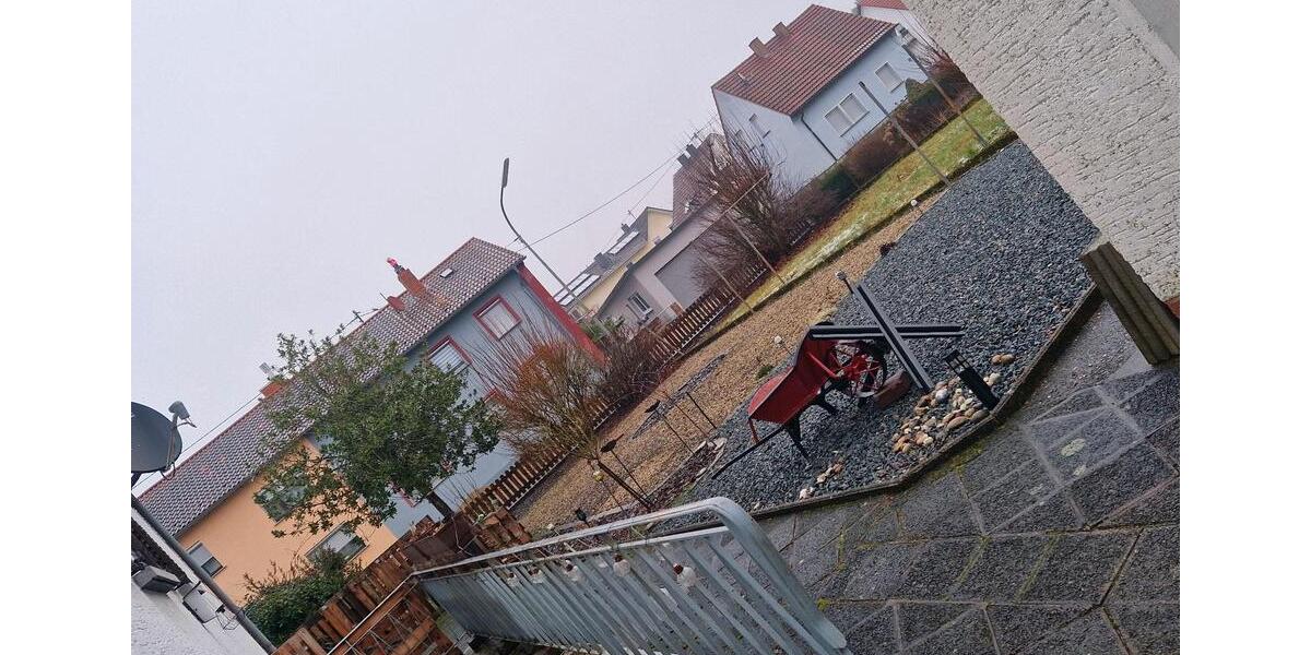 Obergeschoss - Wohnung 3 zimmer