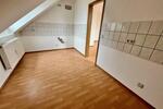 Etagenwohnung Oelsnitz (Vogtland) - 4 Zimmer, 82 m&sup2;, 452&euro; | Angebot:26253910