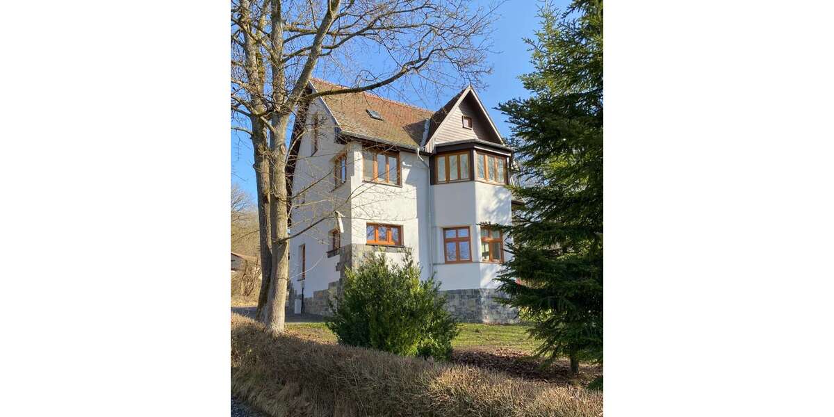 Einfamilienhaus Römhild - 6 Zimmer, 152 m&sup2;, 1.330&euro; | Angebot:26803269