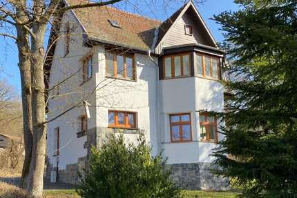 Haus Römhild - 6 Zimmer, 152 m&sup2;, 1.330&euro; | Angebot:26803269
