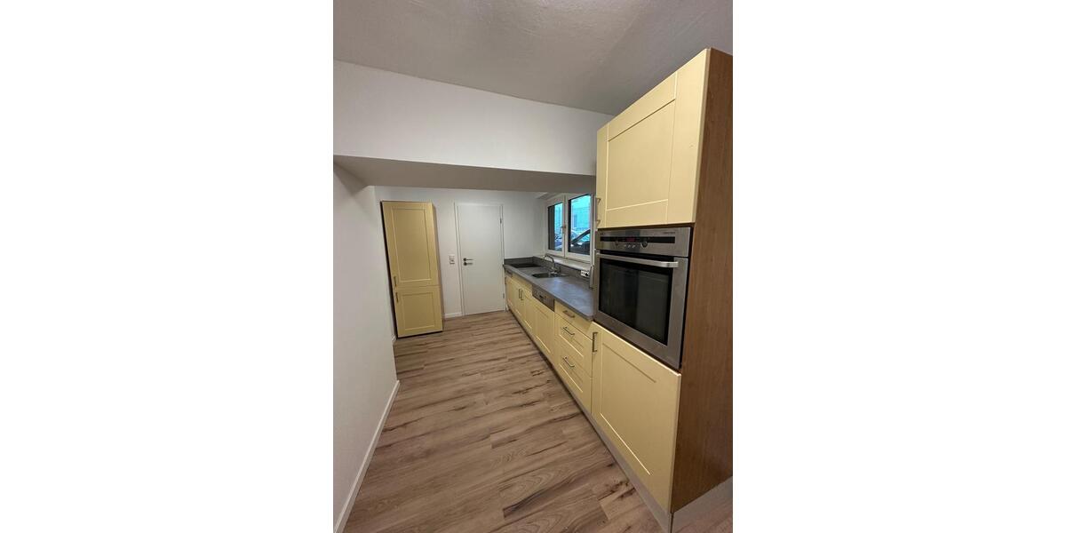 Wohnen auf Zeit Wuppertal Brill - 1 Zimmer, 11 m&sup2;, 430&euro; | Angebot:25910675