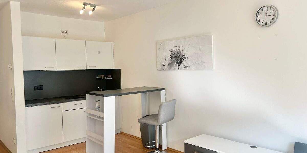 Etagenwohnung Fürth Südstadt - 1 Zimmer, 40 m&sup2;, 700&euro; | Angebot:26217873