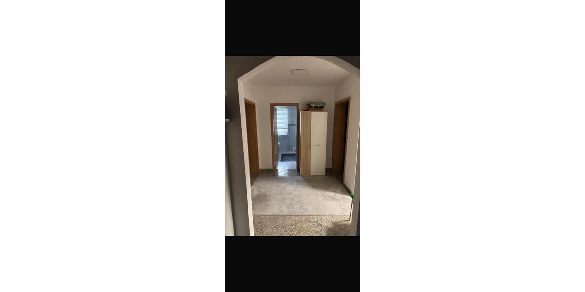 Erdgeschoßwohnung Winterlingen - 4 Zimmer, 100 m&sup2;, 1.100&euro; | Angebot:26350171