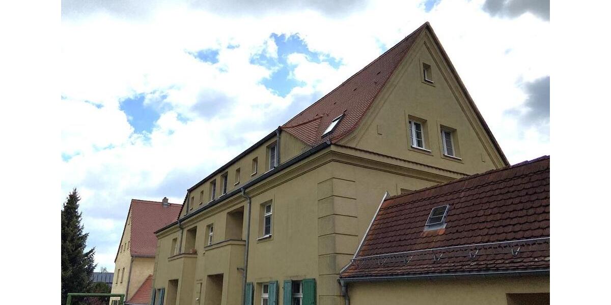 Dachgeschoßwohnung Altenburg - 1 Zimmer, 41 m&sup2;, 268&euro; | Angebot:25785342