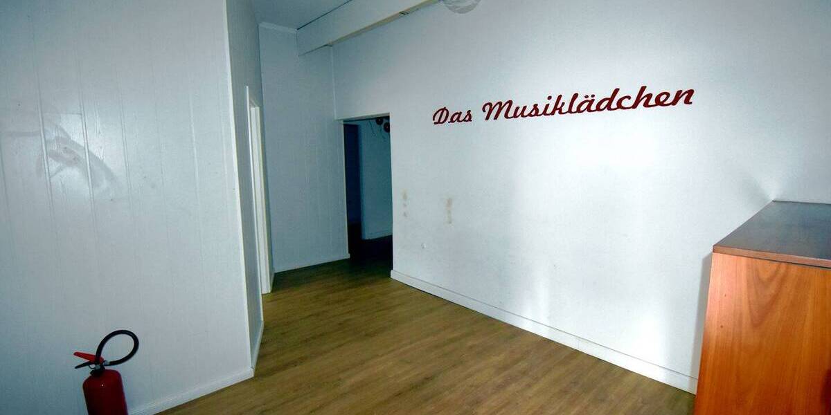 Gewerbeobjekt Uetersen - 3 Zimmer, 87 m&sup2;, 870&euro; | Angebot:25726943