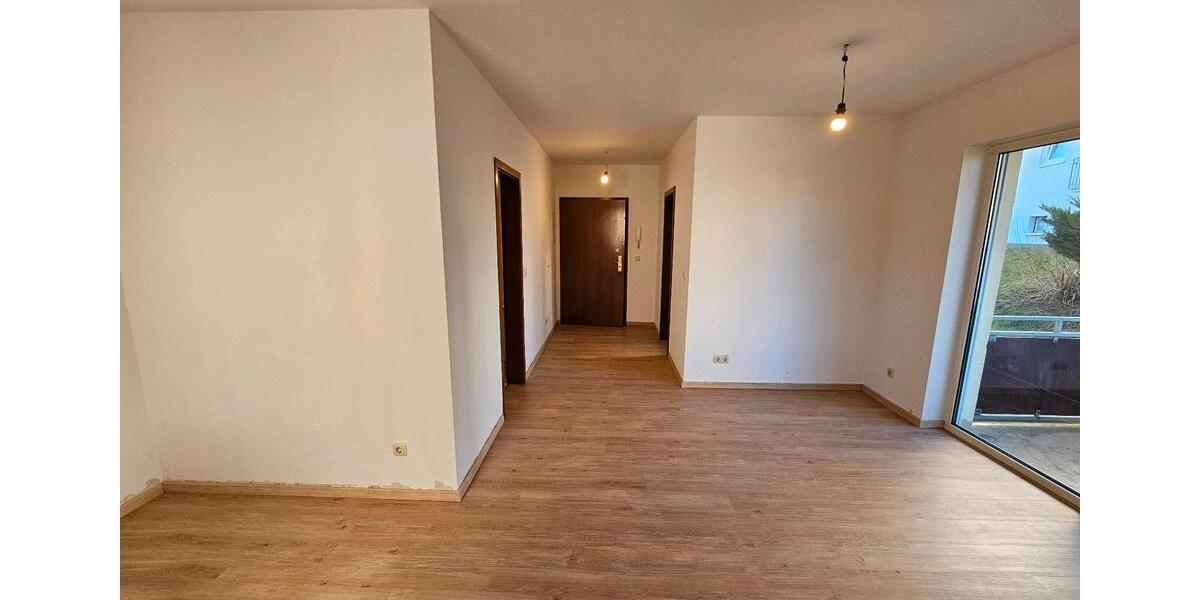 Erdgeschoßwohnung Hartenstein - 1 Zimmer, 32 m&sup2;, 380&euro; | Angebot:24708028