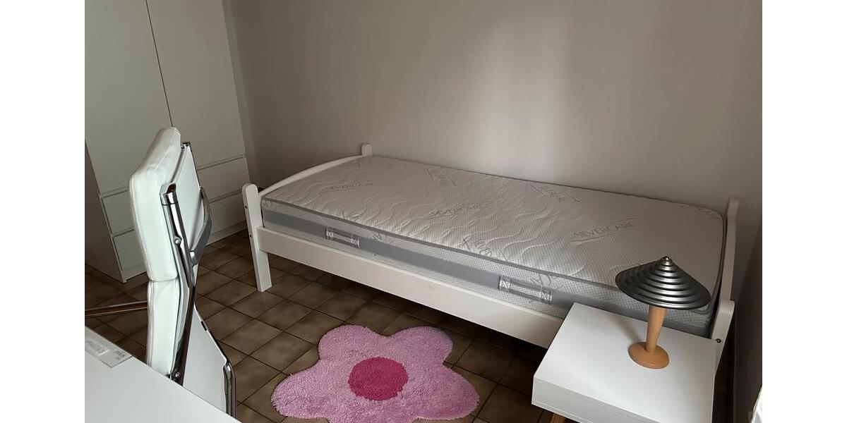 Wohnen auf Zeit Petersaurach - 6 Zimmer, 20 m&sup2;, 260&euro; | Angebot:26114775