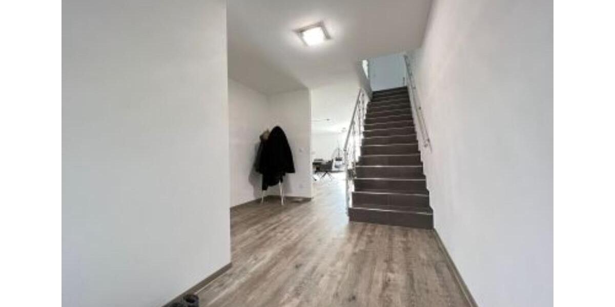 Doppelhaushälfte Kellinghusen - 4 Zimmer, 125 m&sup2;, 1.550&euro; | Angebot:24660470