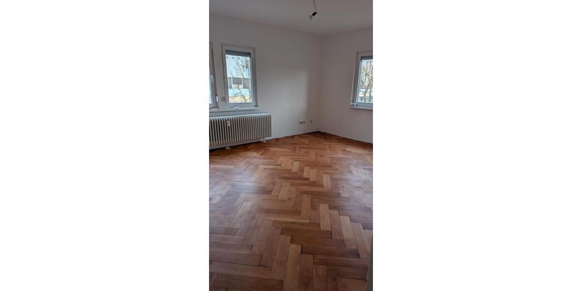 Etagenwohnung Heidenheim an der Brenz - 3 Zimmer, 80 m&sup2;, 800&euro; | Angebot:26041983