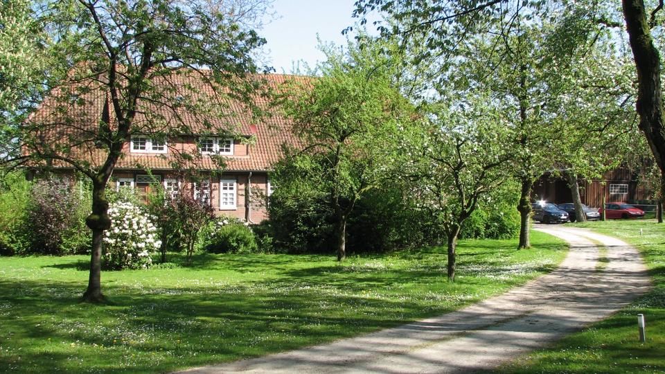 Loft - Studio - Atelier Bergen - 1 Zimmer, 178 m&sup2;, 1.424&euro; | Angebot:25146561