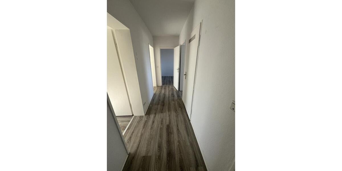 Etagenwohnung Salzgitter Ortschaft Nord - 3 Zimmer, 61 m&sup2;, 379&euro; | Angebot:25267579