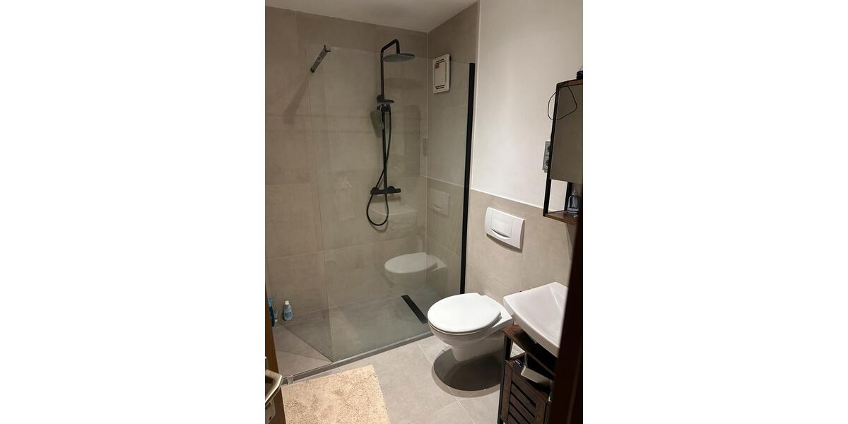 Wohnen auf Zeit Nürnberg Gleißhammer - 1 Zimmer, 12 m&sup2;, 500&euro; | Angebot:26568175