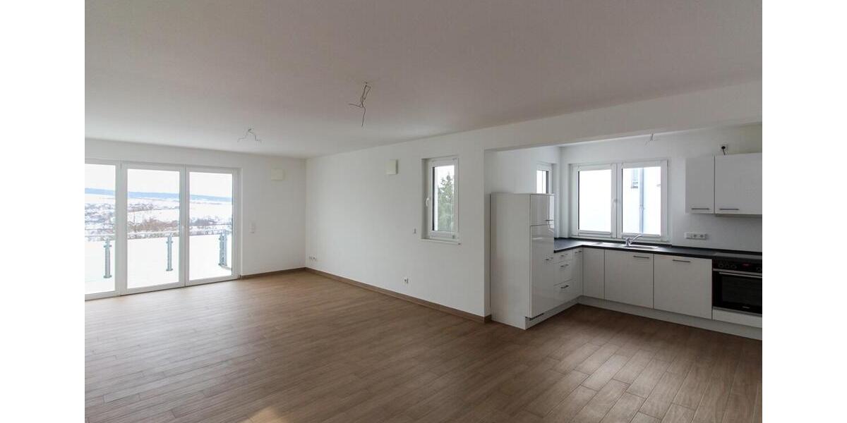 Etagenwohnung Petersberg - 3 Zimmer, 84 m&sup2;, 880&euro; | Angebot:24848368