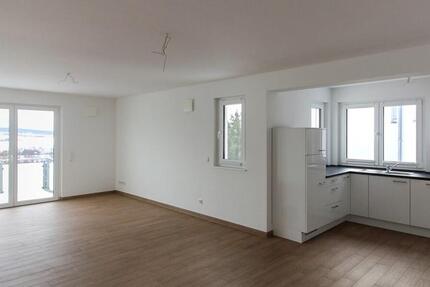 Wohnung Petersberg - 3 Zimmer, 84 m&sup2;, 880&euro; | Angebot:24848368